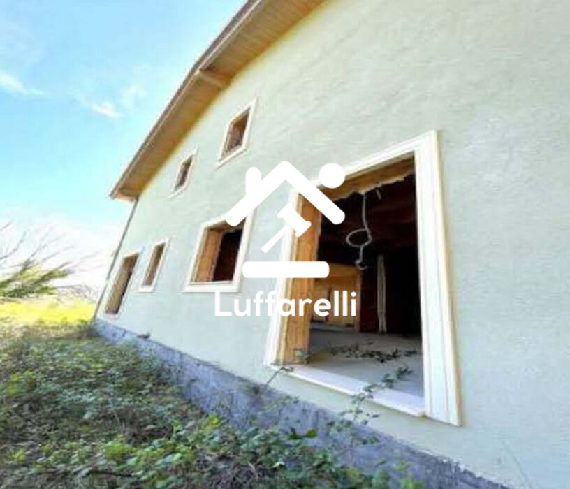 Immagine di FABBRICATO IN COSTRUZIONE VIA PAOLELLO – CIVITELLA SAN PAOLO (RM)