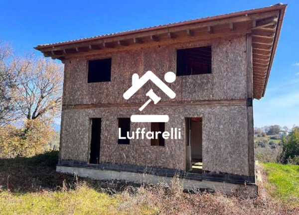 IN VIA PAOLELLO - CIVITELLA SAN PAOLO — foto 2
