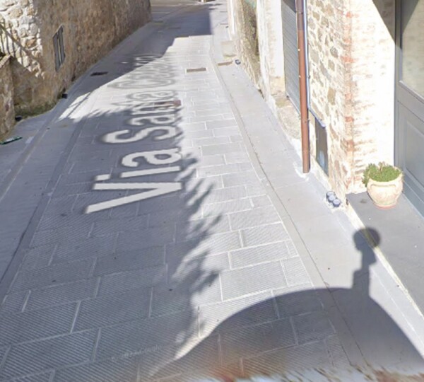 ATTIVITÀ RICETTIVE / SCOPO COMMERCIALE VIA DEGLI ARCHI - BETTONA — foto 7