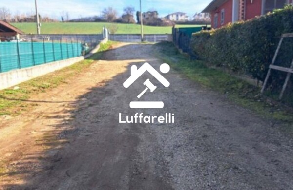 NEGOZIO O LOCALE COMMERCIALE VIA CONSOLARE LATINA - SEGNI — foto 4