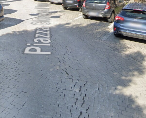 NEGOZIO O LOCALE COMMERCIALE PIAZZA GIUSEPPE DI VAGNO - ACQUAVIVA DELLE FONTI — foto 5