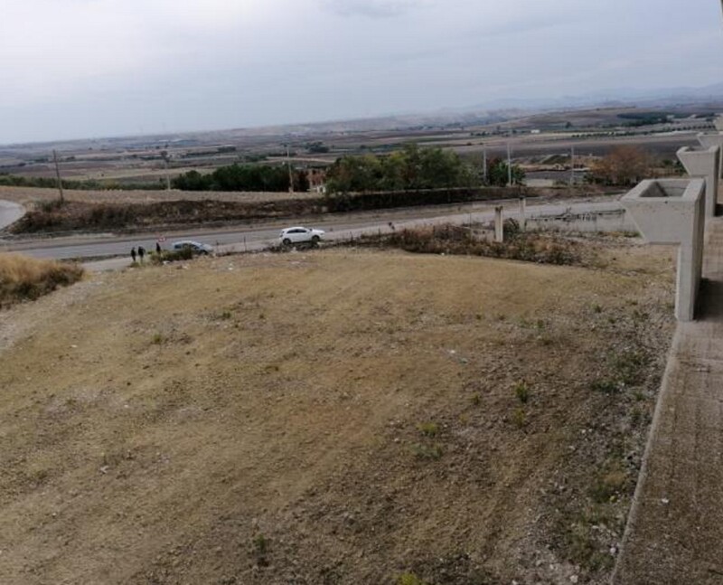 Immagine di EDIFICIO STRADA COMUNALE PERAZZO LUCERA(FG)