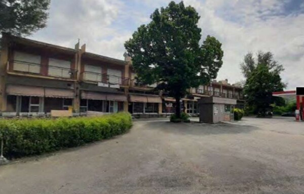ATTIVITÀ RICETTIVE / SCOPO COMMERCIALE VIA MOLINO DEL SIGNORE - PERGOLA — foto 2