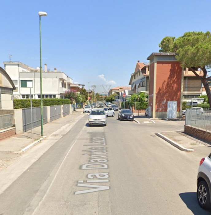 Immagine di CAPANNONE VIA DAVIDE LAZZERETTI, GROSSETO