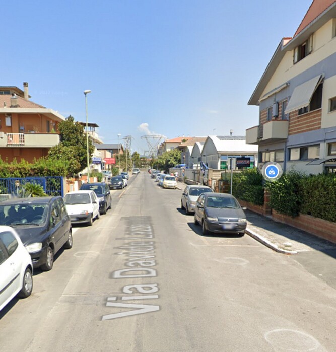 Immagine di CAPANNONE VIA DAVIDE LAZZERETTI, GROSSETO