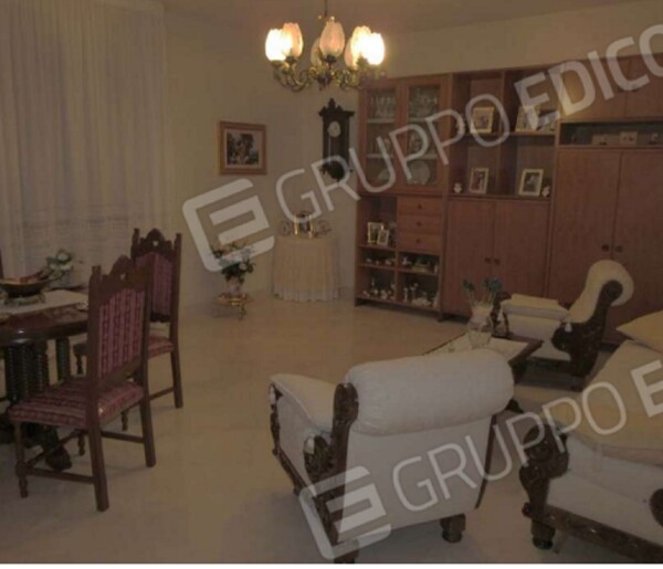 APPARTAMENTO VIA CARLO ROSSELLI - GRAVINA IN PUGLIA — foto 2