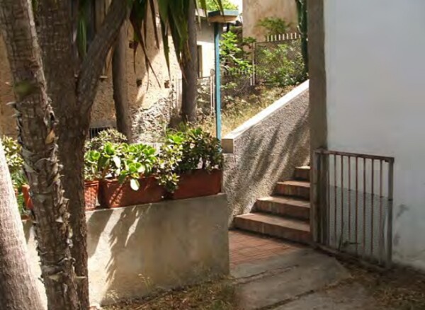 ABITAZIONE VIA SANTA TEREESA ACQUAPPESA CS) — foto 3