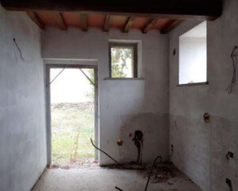 Immagine di CASA / VILLA VIA VALLE – CARMIGNANO