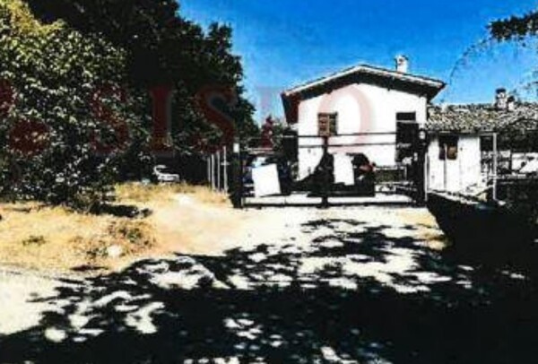 APPARTAMENTO LOCALITÀ PETROGNANO - SPOLETO — foto 2