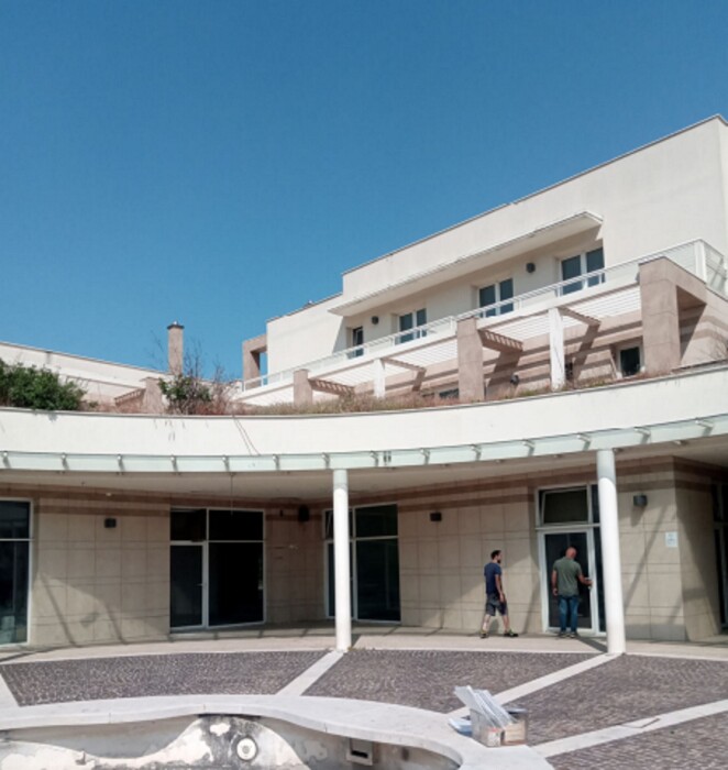 Immagine di NEGOZIO E BOX PIAZZA I MAGGIO SAN LEO