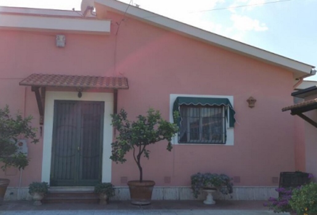 Immagine di ABITAZIONE LOC.CONOCCHIOLA S.P. LUCERA (FG)