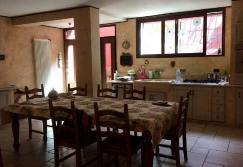 Immagine di VILLA TRIFAMILIARE VIA LE MURA – VALMONTONE (RM)