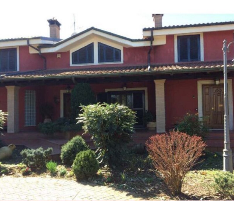 Immagine di VILLA TRIFAMILIARE VIA LE MURA – VALMONTONE (RM)