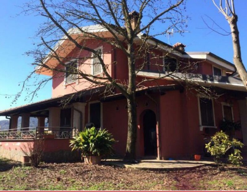 Immagine di VILLA TRIFAMILIARE VIA LE MURA – VALMONTONE (RM)