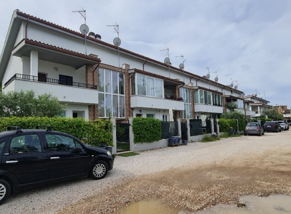 Immagine di VILLINO VIA PADRE ADOLFO CATENA – ROMA