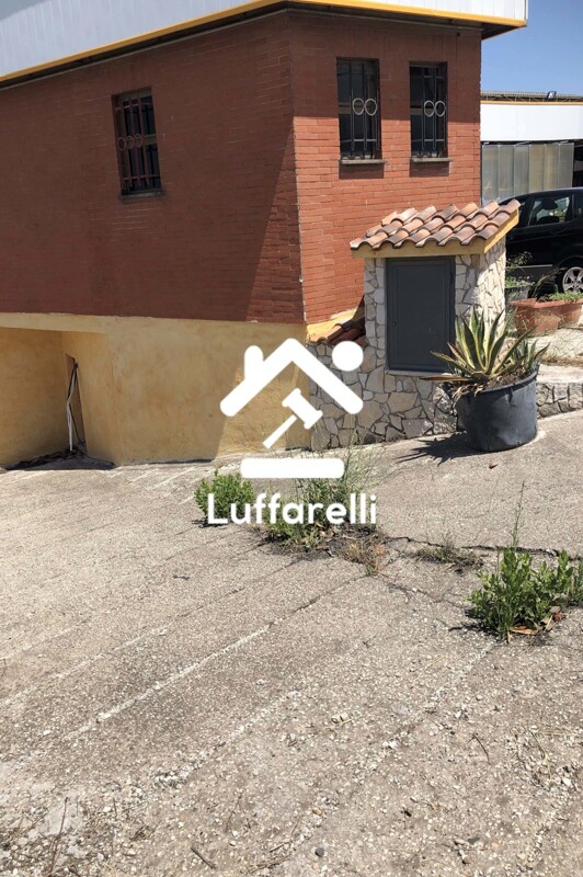 Immagine di CAPANNONE VIA DEGLI ARTIGIANI – MONTE COMPATRI (RM)