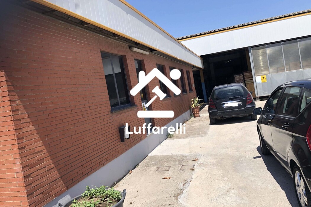 Immagine di CAPANNONE VIA DEGLI ARTIGIANI – MONTE COMPATRI (RM)