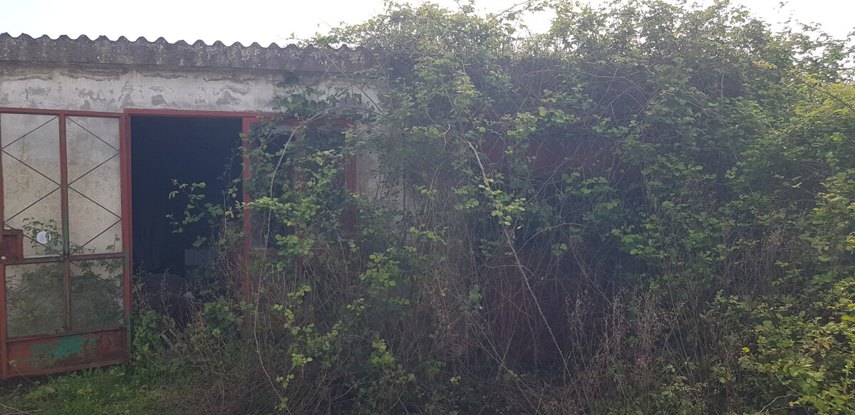 Immagine di NEGOZIO O LOCALE COMMERCIALE VIA PARCHI AUSENTE – MINTURNO