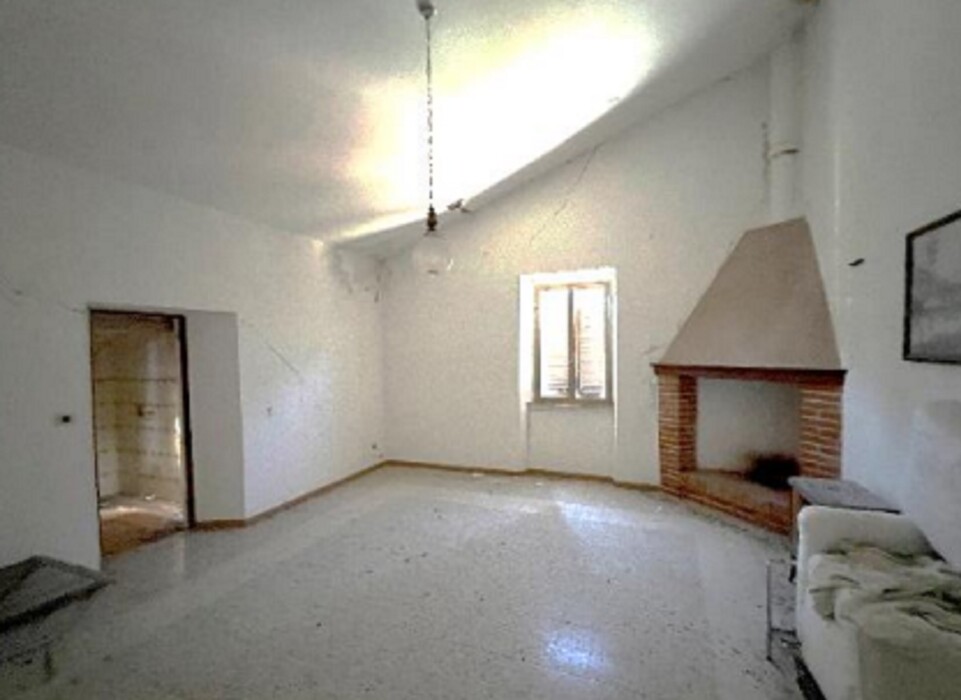 Immagine di STRUTTURE AGRICOLE LOC. CINTOIA – ROCCASTRADA
