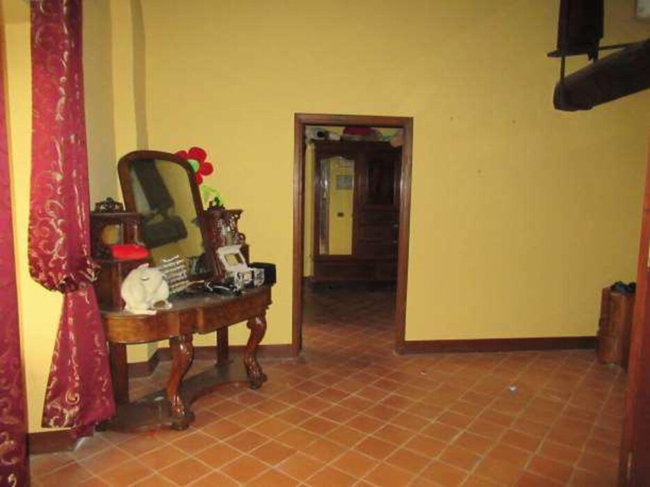 Immagine di CASTELLO PIAZZA NAZIONALE – PALOMBARA SABINA (RM)