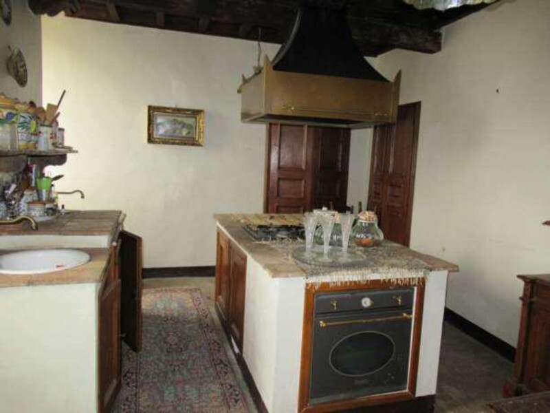 Immagine di CASTELLO PIAZZA NAZIONALE – PALOMBARA SABINA (RM)