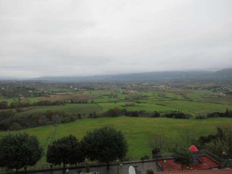 Immagine di CASTELLO PIAZZA NAZIONALE – PALOMBARA SABINA (RM)