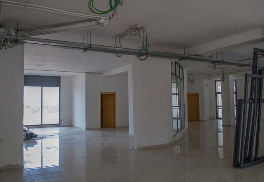 Immagine di NEGOZIO VIA CAPOCROE SONNINO LT