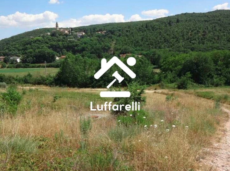 Immagine di TERRENO FRAZ.CAPOCAVALLO – CORCIANO (PG)