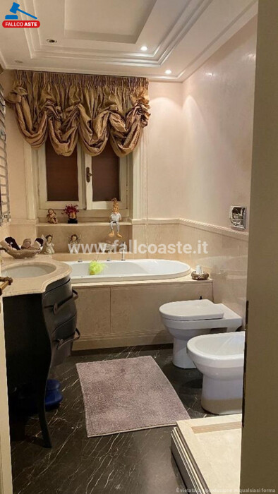 Immagine di APPARTAMENTO VIA RONCIGLIONE 9 ROMA