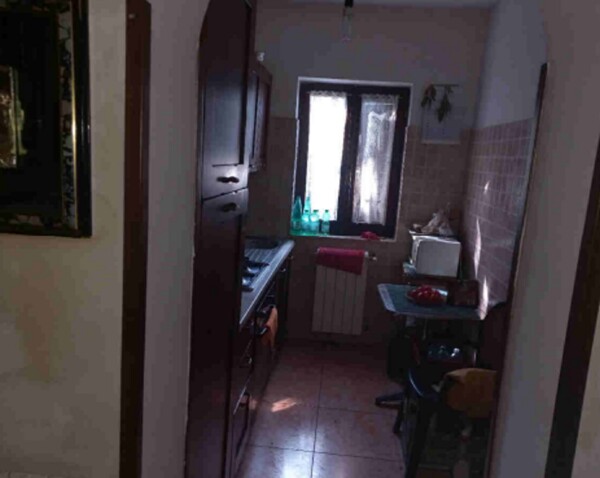 VILLA A SCHIERA LOC.LA TENNA, CAMERATA NUOVA (RM) — foto 3
