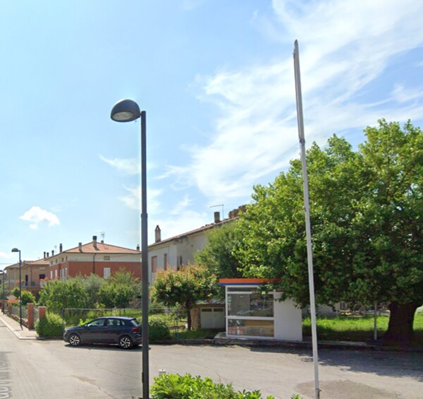 ATTIVITÀ RICETTIVE / SCOPO COMMERCIALE VIA FRATELLI KENNEDY N.59 - BARBARA — foto 3
