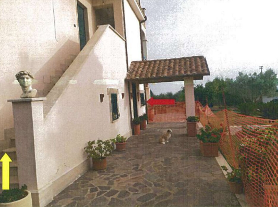 Immagine di APPARTAMENTO VIA PONTE TRE ARMI – GENZANO DI ROMA (RM)