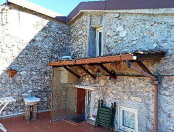 APPARTAMENTO VIA FORNO VECCHIO - FALVATERRA — foto 3