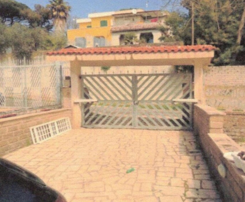 Immagine di VILLINO VIA DELLA PINETA – NETTUNO (RM)