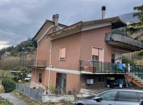 APPARTAMENTO CONTRADA PIANO BATTISTA - SGURGOLA — foto 9