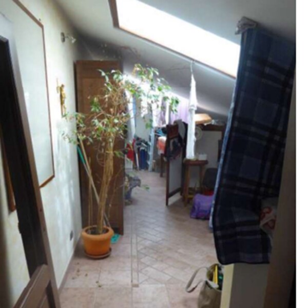 APPARTAMENTO VIA MONTAGNA 1/B - FRAZ. SAN MARTINO AL CIMINO - VITERBO — foto 9