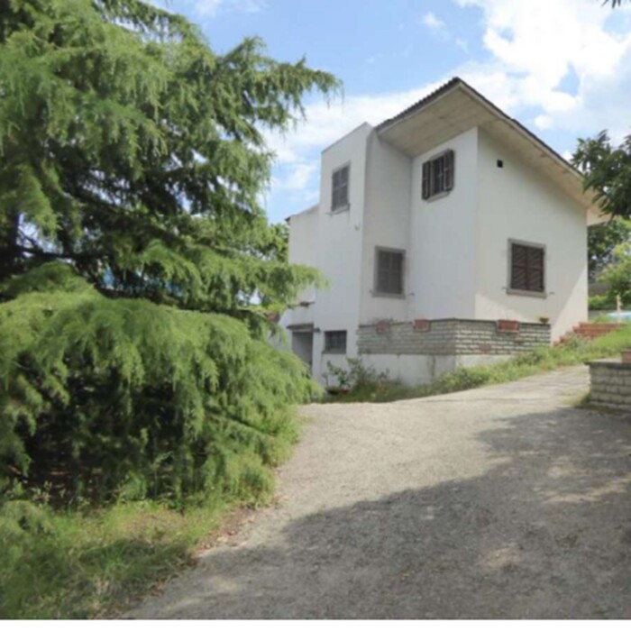 Immagine di APPARTAMENTO VIA MONTAGNA 1/B – FRAZ. SAN MARTINO AL CIMINO – VITERBO