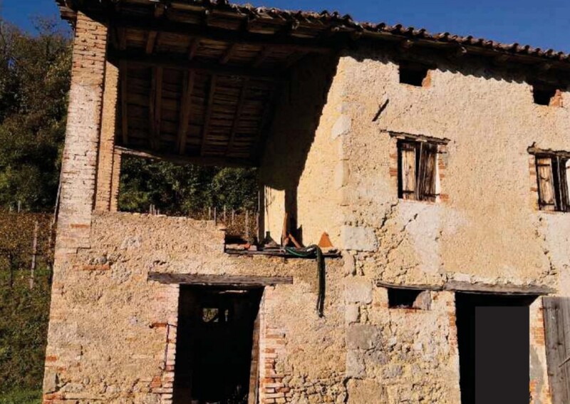 Immagine di FABRICATI e TERRENI VIA MIRE ALTE – REFRONTOLO (TV)