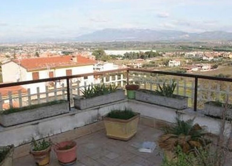 Immagine di APPARTAMENTO VIA MONTEVAGO – ROMA