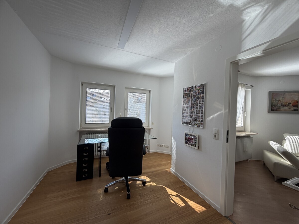 Arbeits-/Kinderzimmer