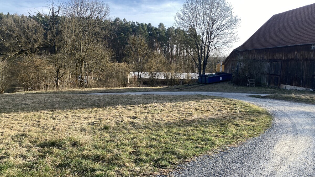 Grundstück