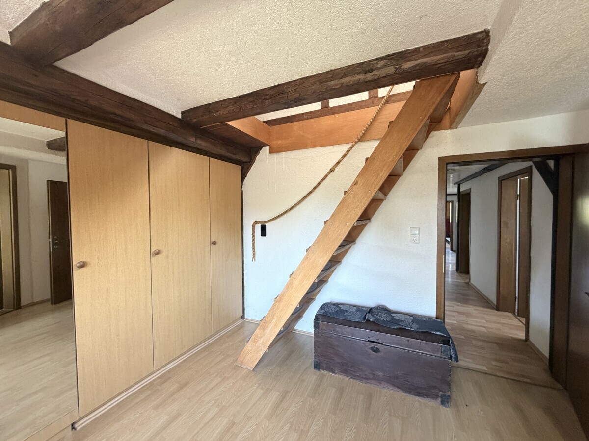 Aufgang zum Spitzboden