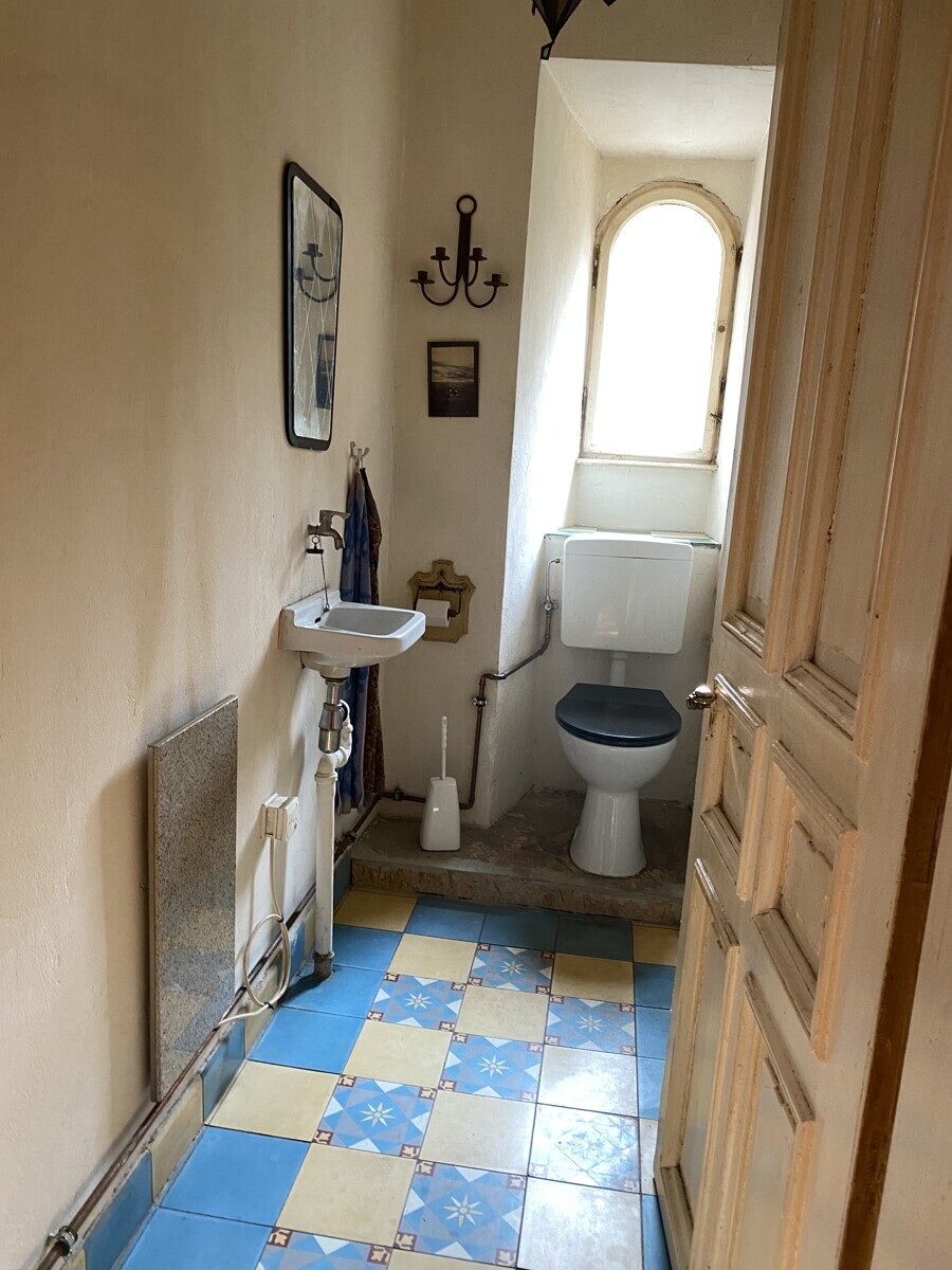 WC