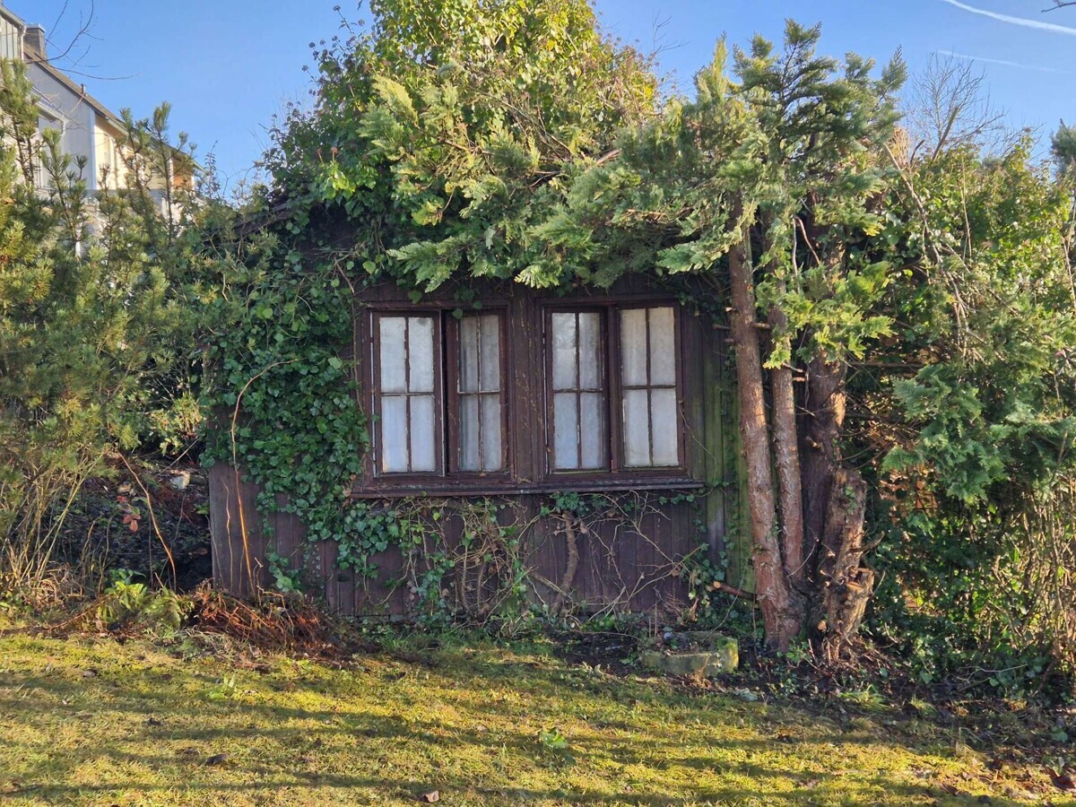 Hütte