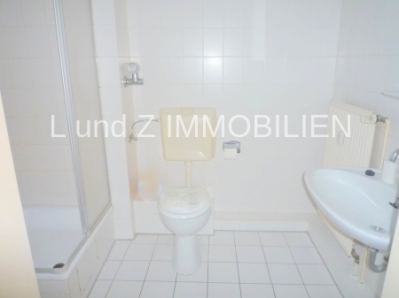 2-Zimmer-Wohnung mit Aufzug – ideal für eine Einzelperson !! - Foto 2