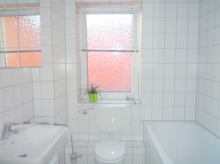 Moderne 2-Zimmer-Wohnung mit sonniger Dachterrasse - Photo 5