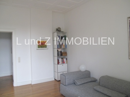 Schmuckstück mit zwei Balkonen. - Foto 3