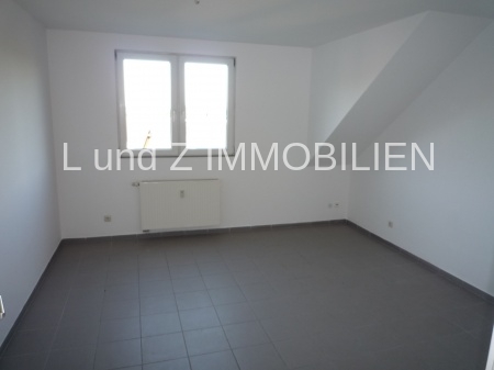 Sonnenheller Ruhepol – eine besonders lichtdurchflutete Dreizimmerwohnung mit Balkon. - Photo 2