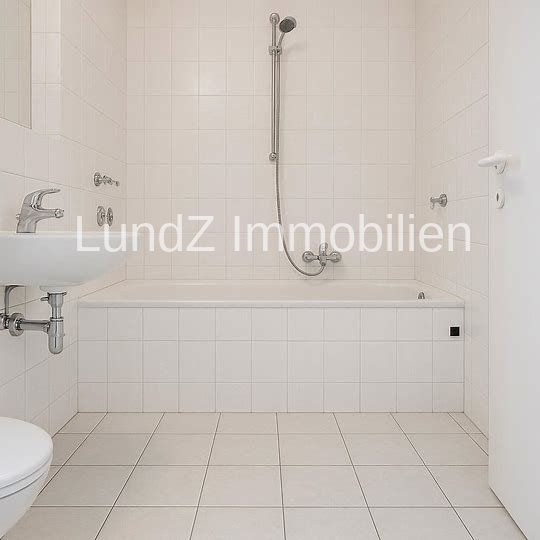 Maisonettewohnung mit Balkon – ideal für Singles in gepflegter Umgebung! - Photo 2