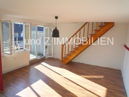** Maisonettewohnung mit Balkon** für Singles in gepflegtem Umfeld ! - Photo 1